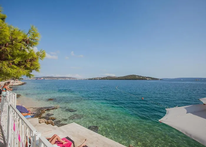 Happy Camp Mobile Homes In Camping Amadria Park Camping Trogir