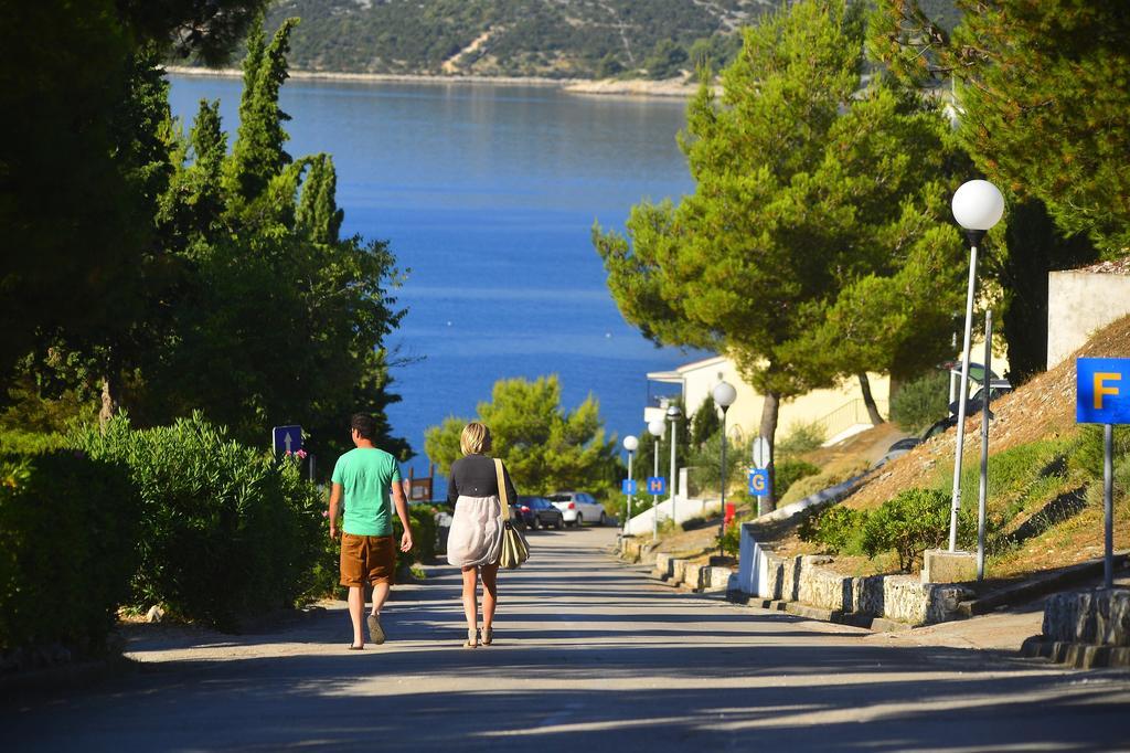 Happy Camp Mobile Homes In Amadria Park Trogir