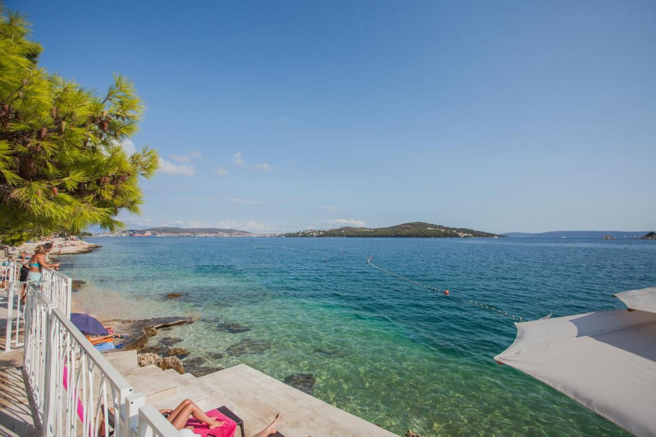 Happy Camp Mobile Homes In Amadria Park Trogir 3*