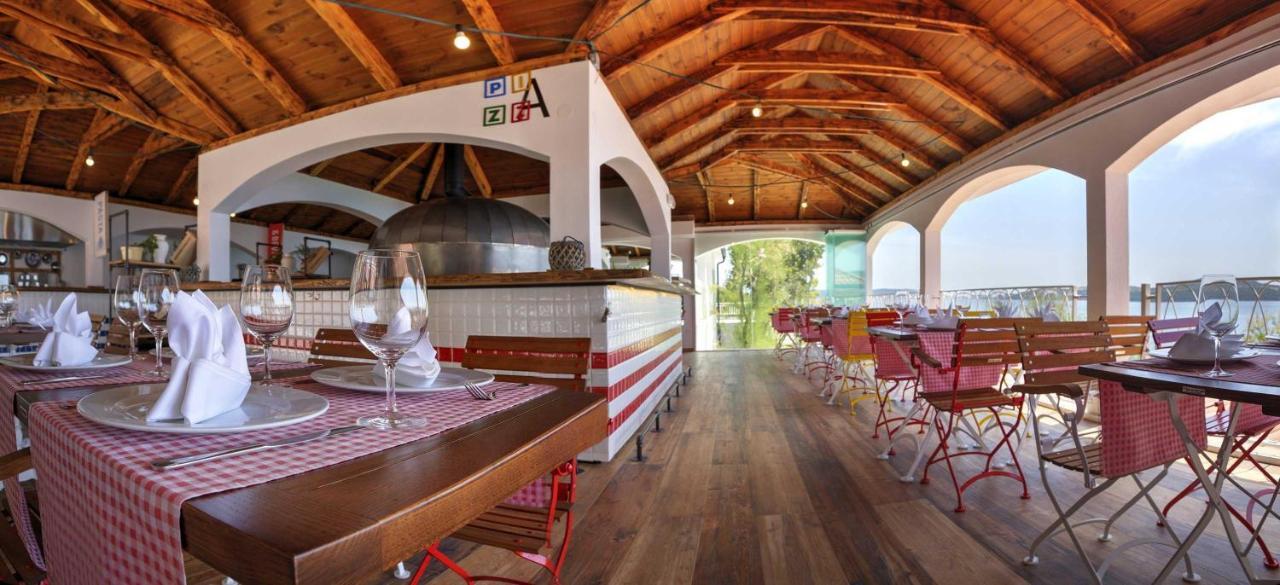 Ferienpark Happy Camp Mobile Homes In Amadria Park Trogir Seget Vranjica